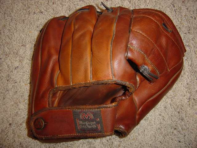 MacGregor Goldsmith Pick Pocket G131 Back